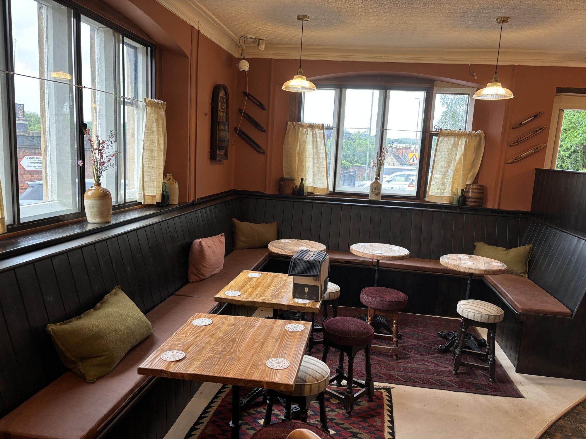 (Bar). Published on 11-06-2026