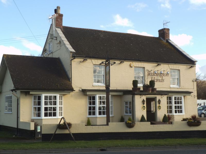 Teddington Hands - Teddington. (Pub, External). Published on 01-03-2014