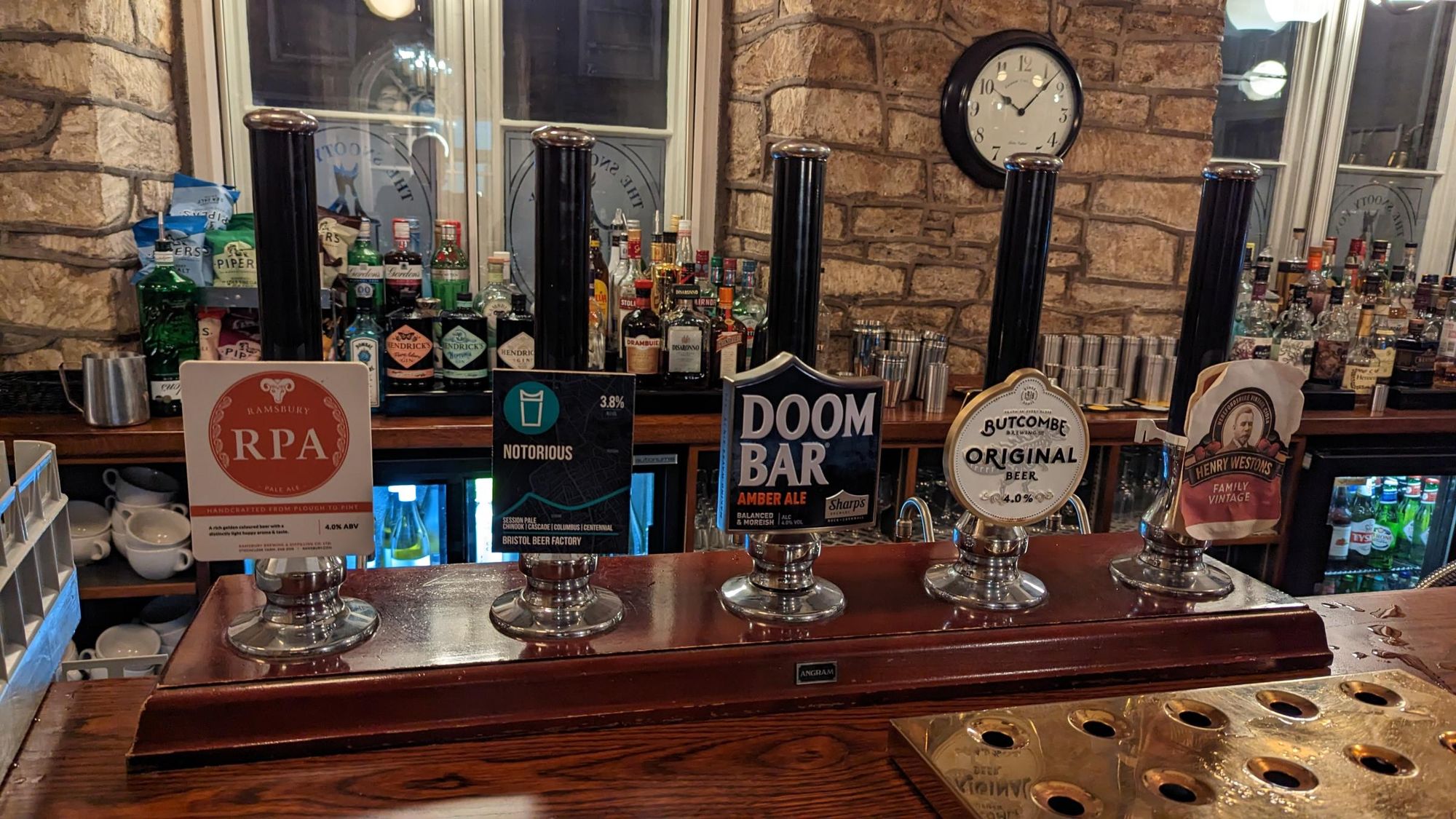 Front of Bar. (Pub). Published on 30-09-2025