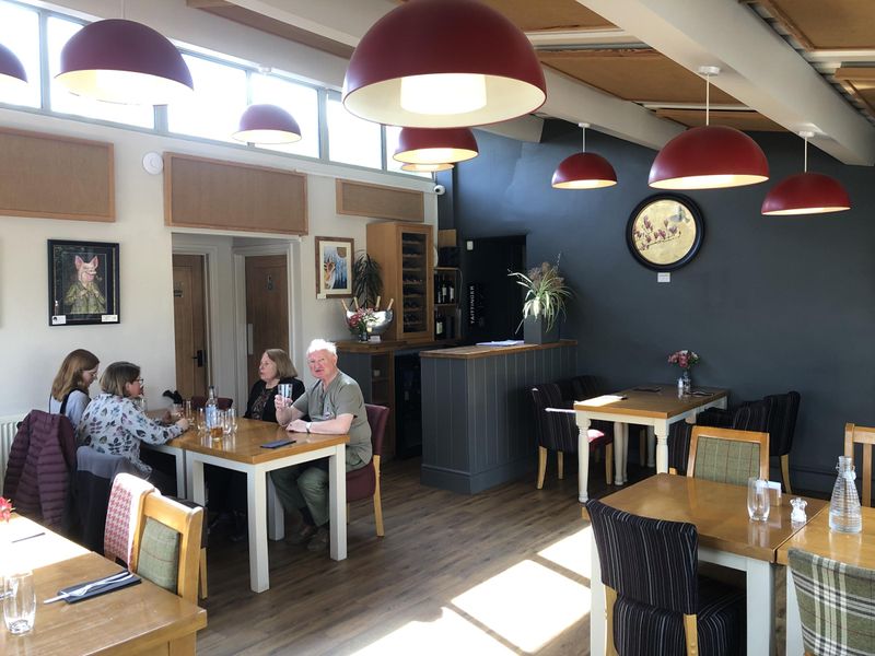 (Restaurant). Published on 08-05-2023