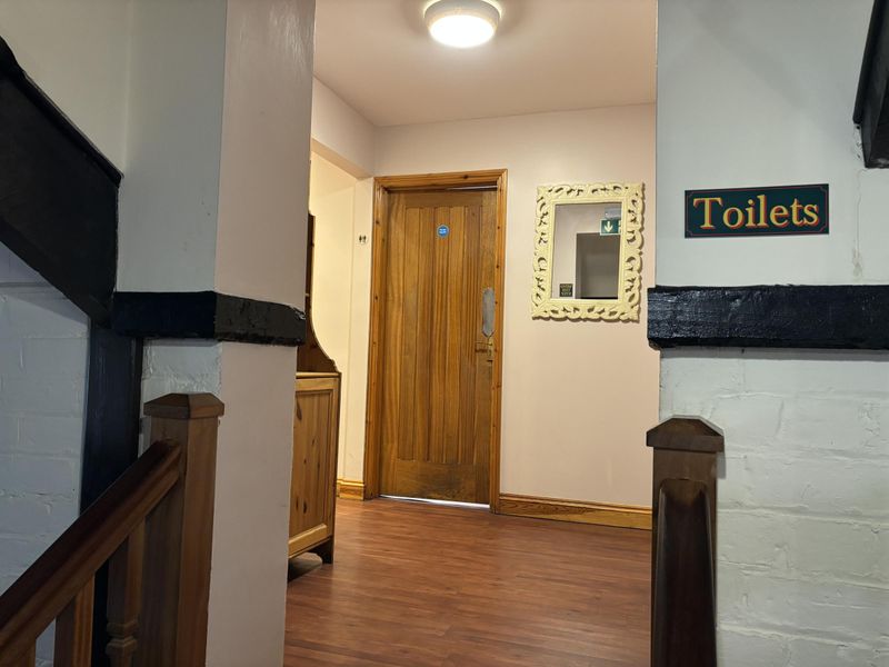 Upstairs toilets (Hayloft). Published on 05-05-2025 