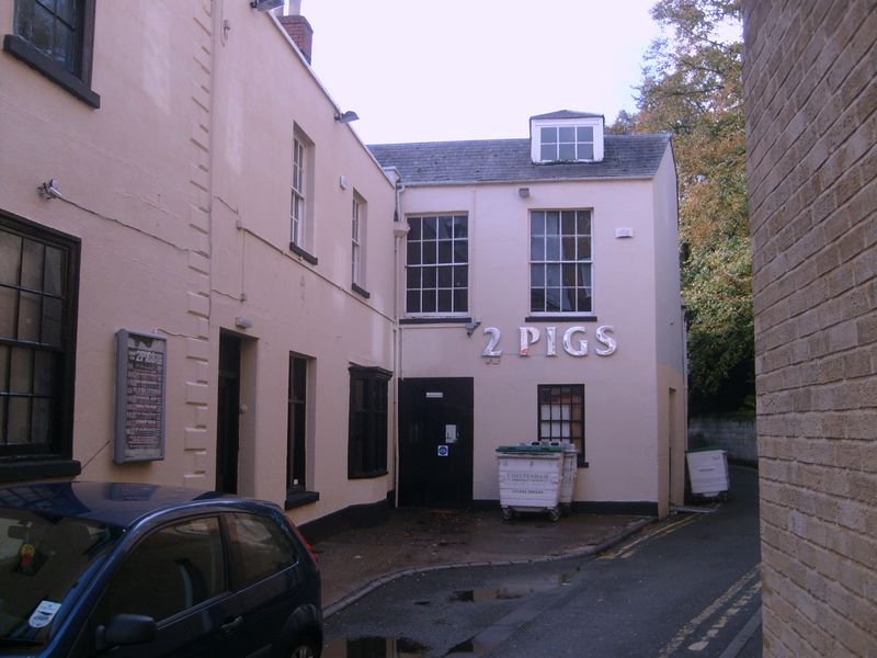Two Pigs - Cheltenham. (Pub, External). Published on 16-02-2014