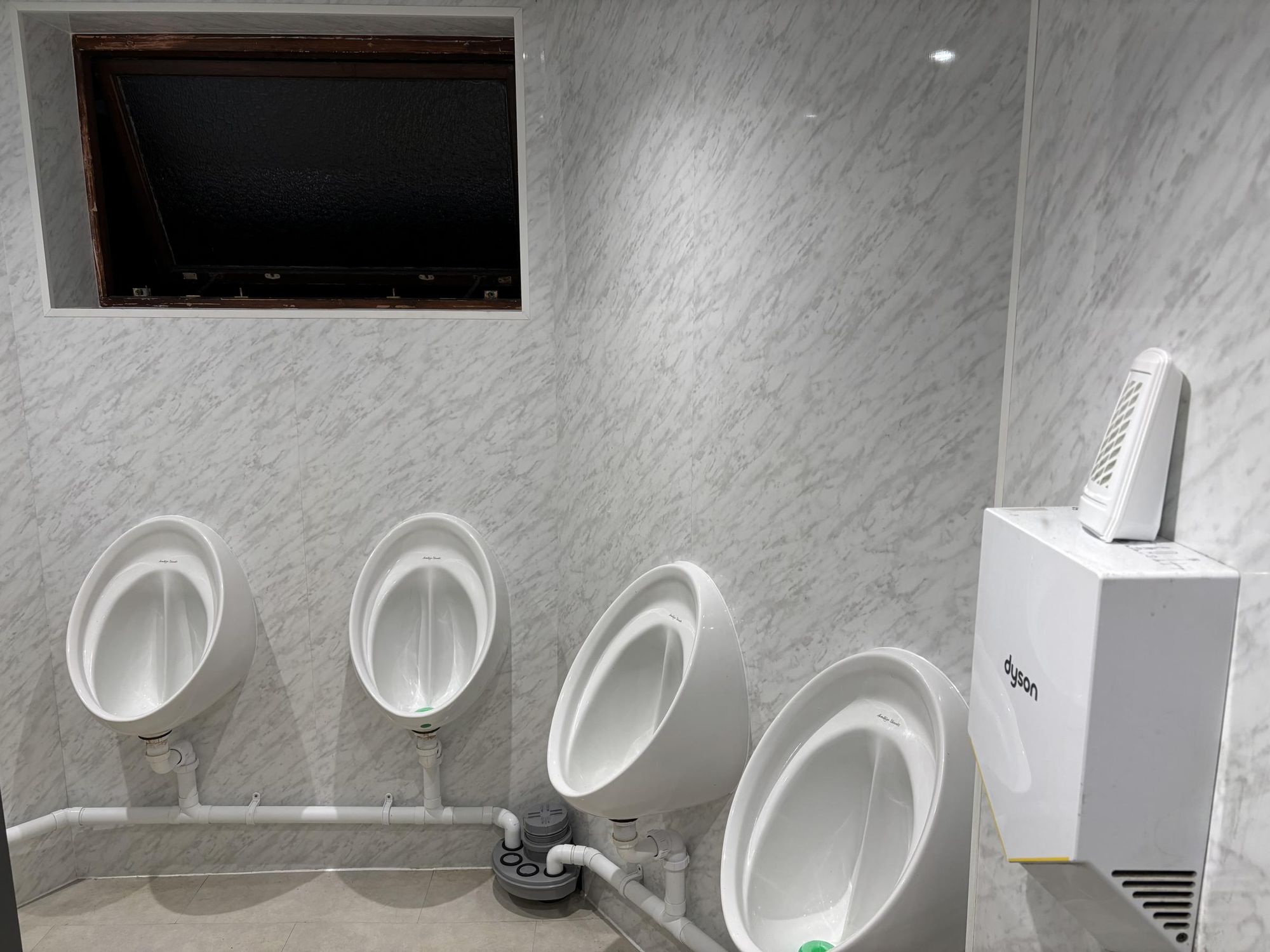 Refurbished toilets. Published on 16-05-2025