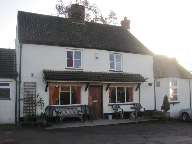 Salutation - Ham. (Pub, External). Published on 16-10-2013