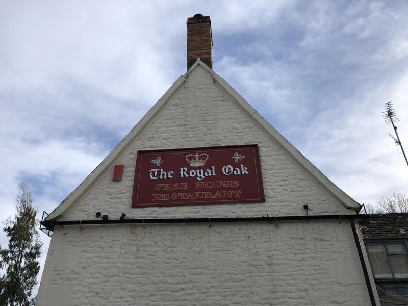 (External, Sign). Published on 16-07-2023