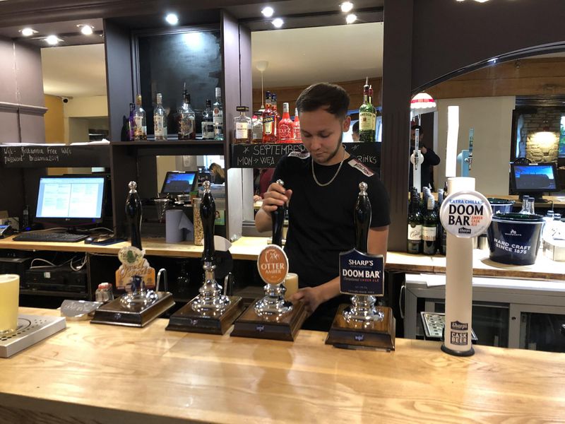 Well lit bar. (Bar). Published on 23-09-2020 