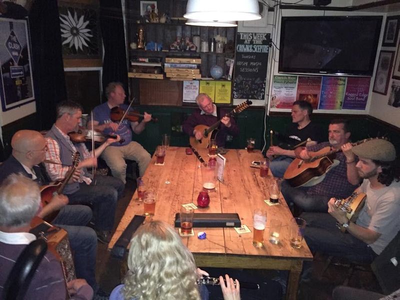(Pub, Bar, Customers, Party). Published on 23-10-2019