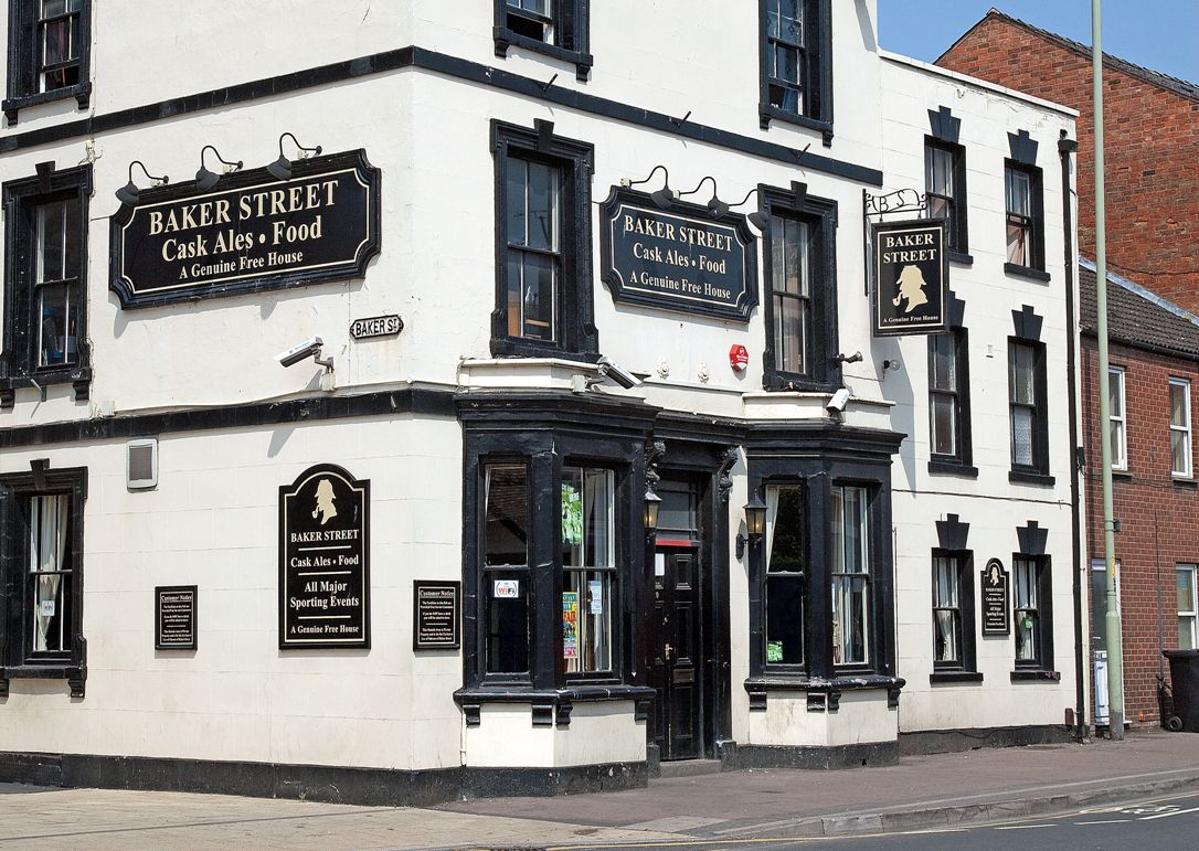 Baker Street - Gloucester. (Pub, External). Published on 20-10-2013