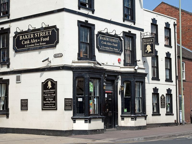 Baker Street - Gloucester. (Pub, External). Published on 20-10-2013
