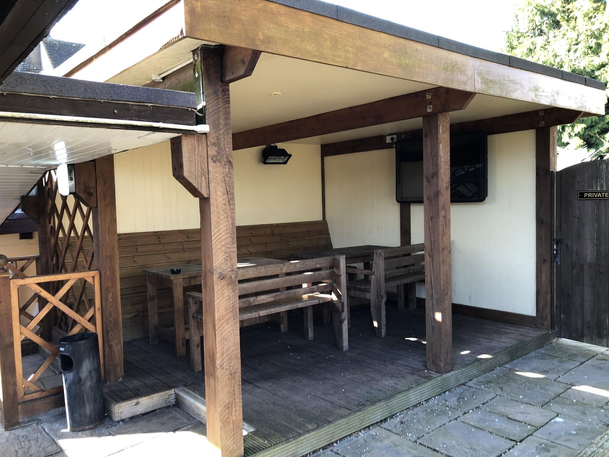 Smoking shelter out back. (External, Garden). Published on 17-03-2020