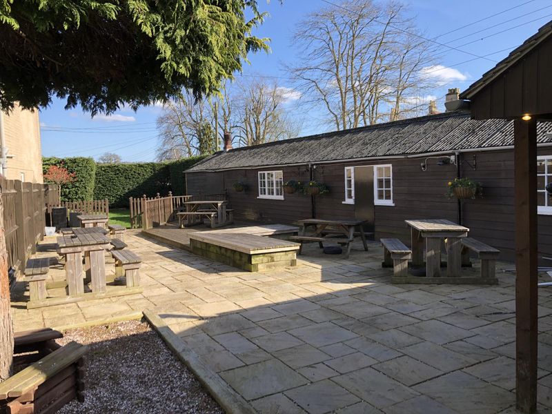 Garden - East facing mostly paved. (External, Garden). Published on 17-03-2020