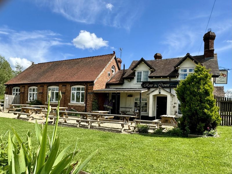 Rose and Crown. (Pub). Published on 19-06-2024