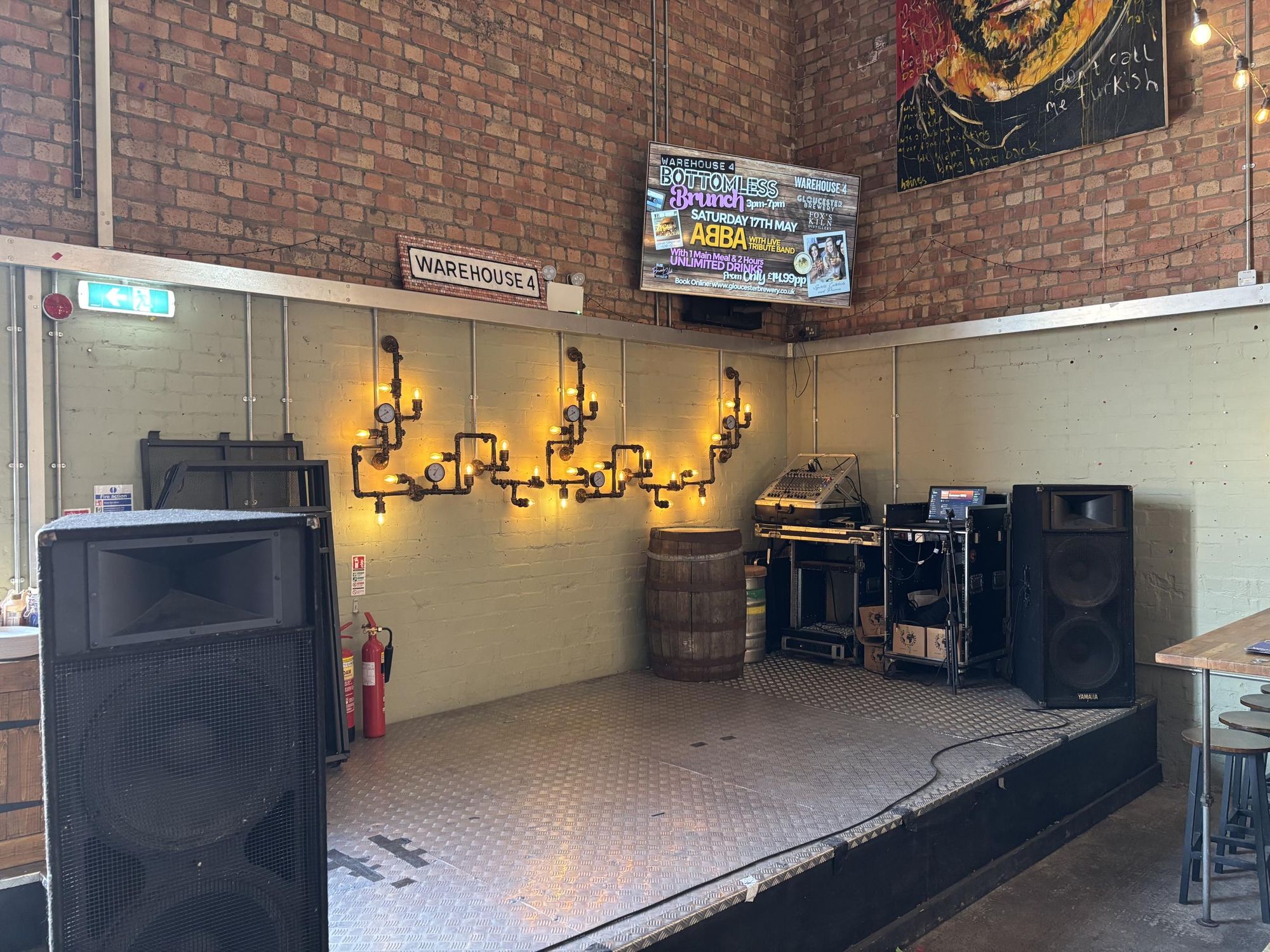 Stage. Published on 11-05-2025