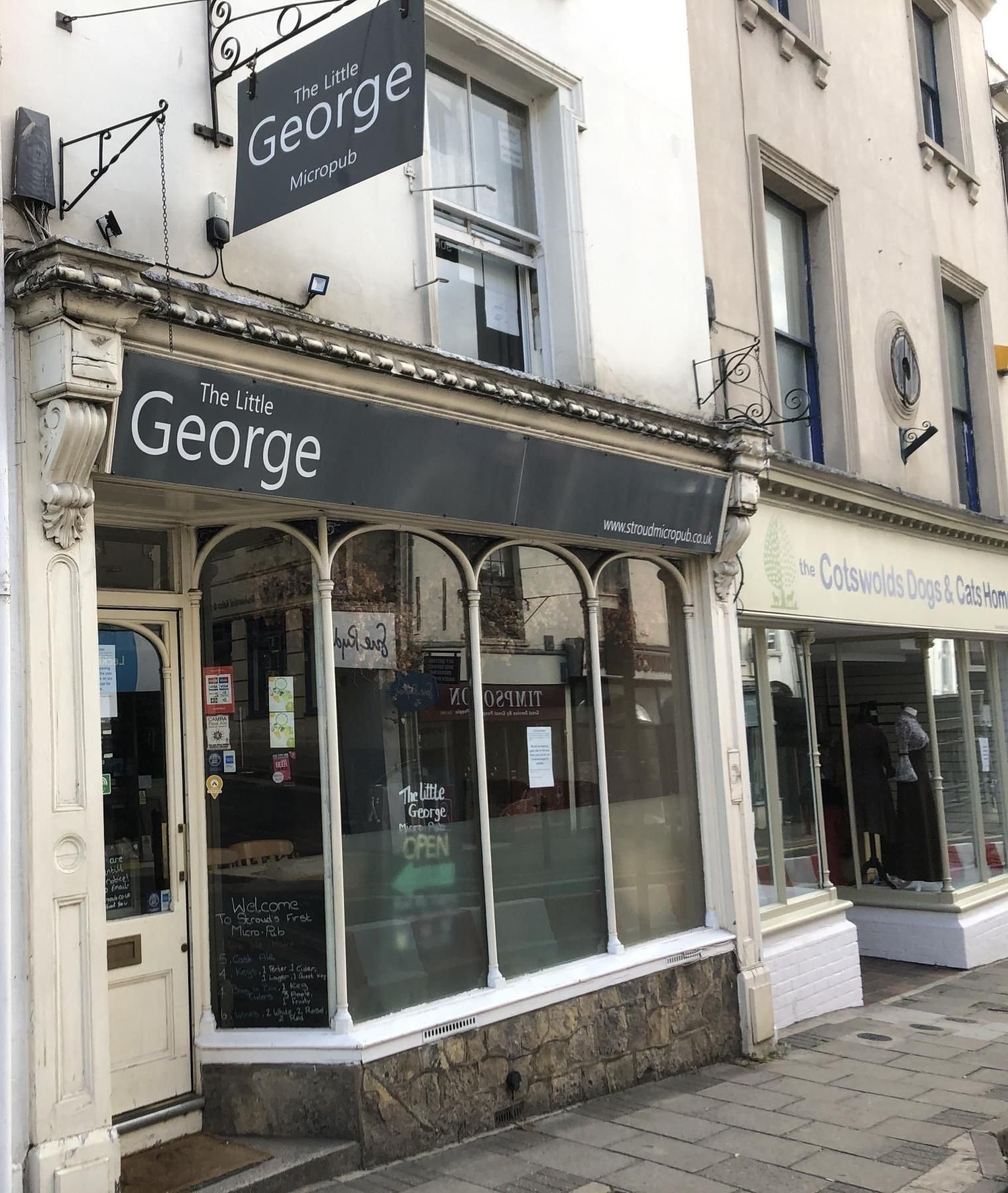 Frontage view from the road. (Pub, External, Sign, Key). Published on 17-07-2020