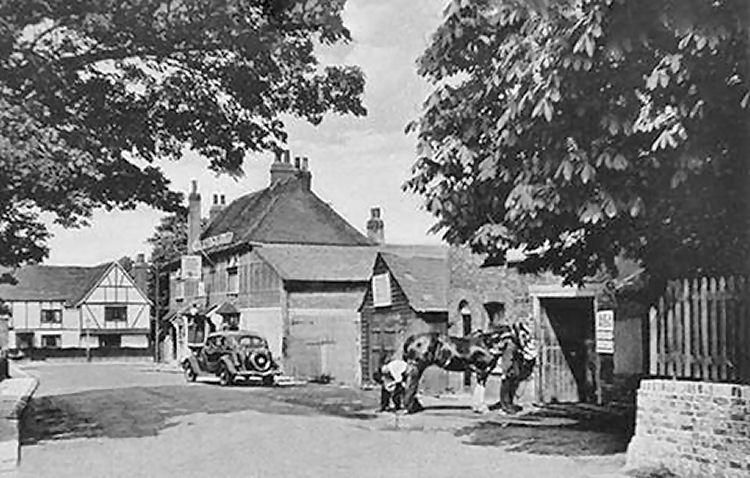 Idyllic past view. (Pub). Published on 28-04-2017