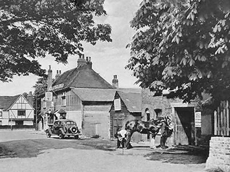 Idyllic past view. (Pub). Published on 28-04-2017