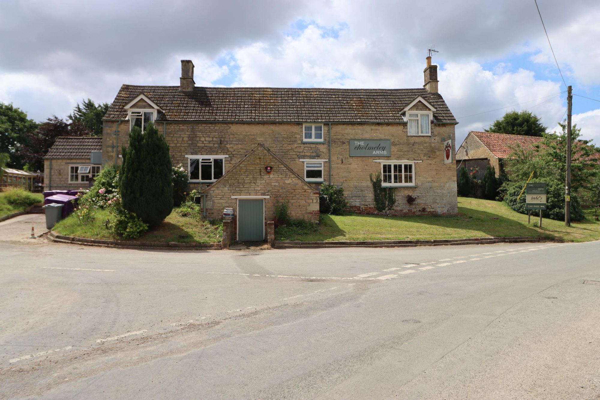 (Pub, External, Key). Published on 10-07-2025