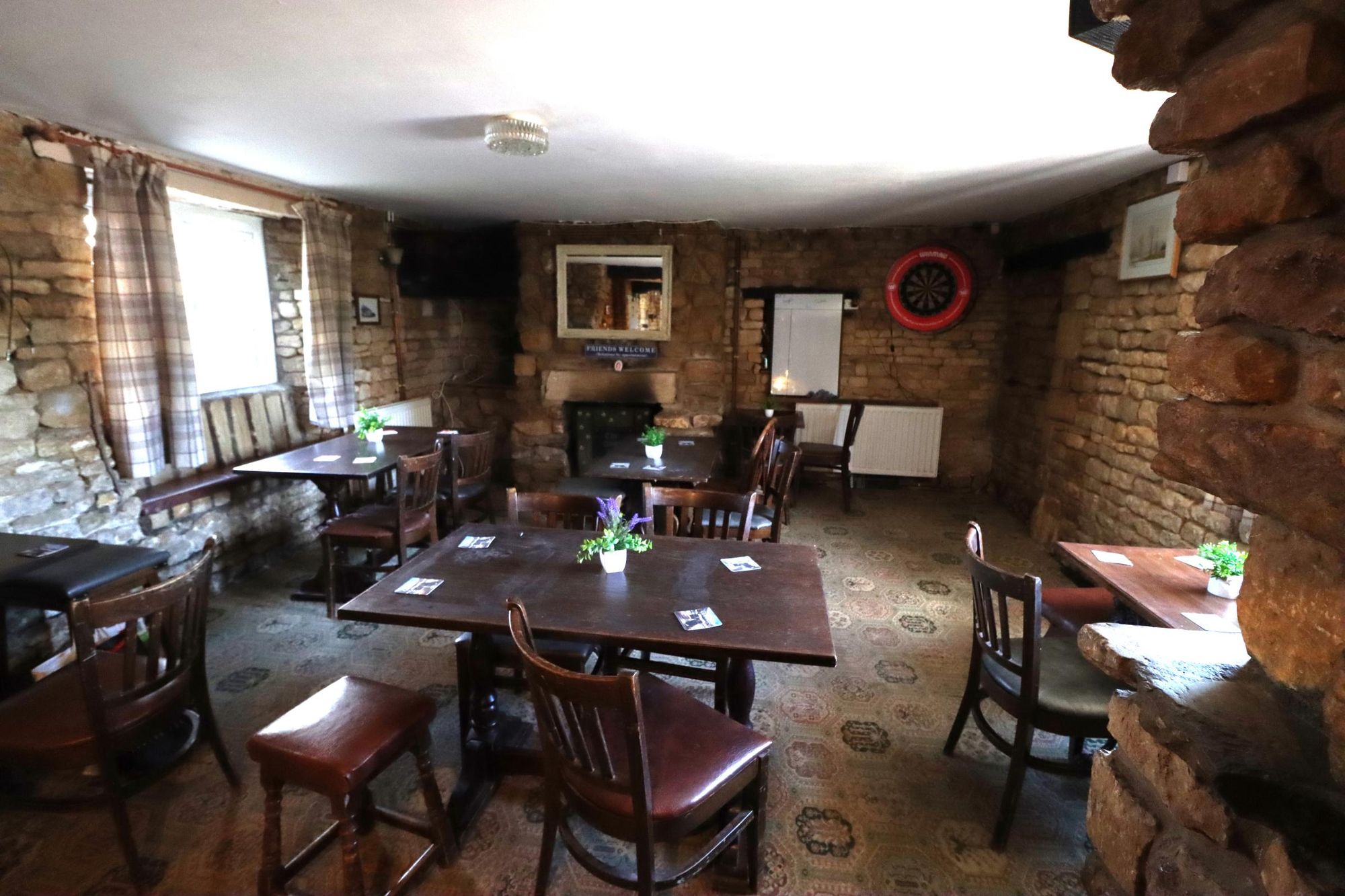 (Pub). Published on 17-03-2026