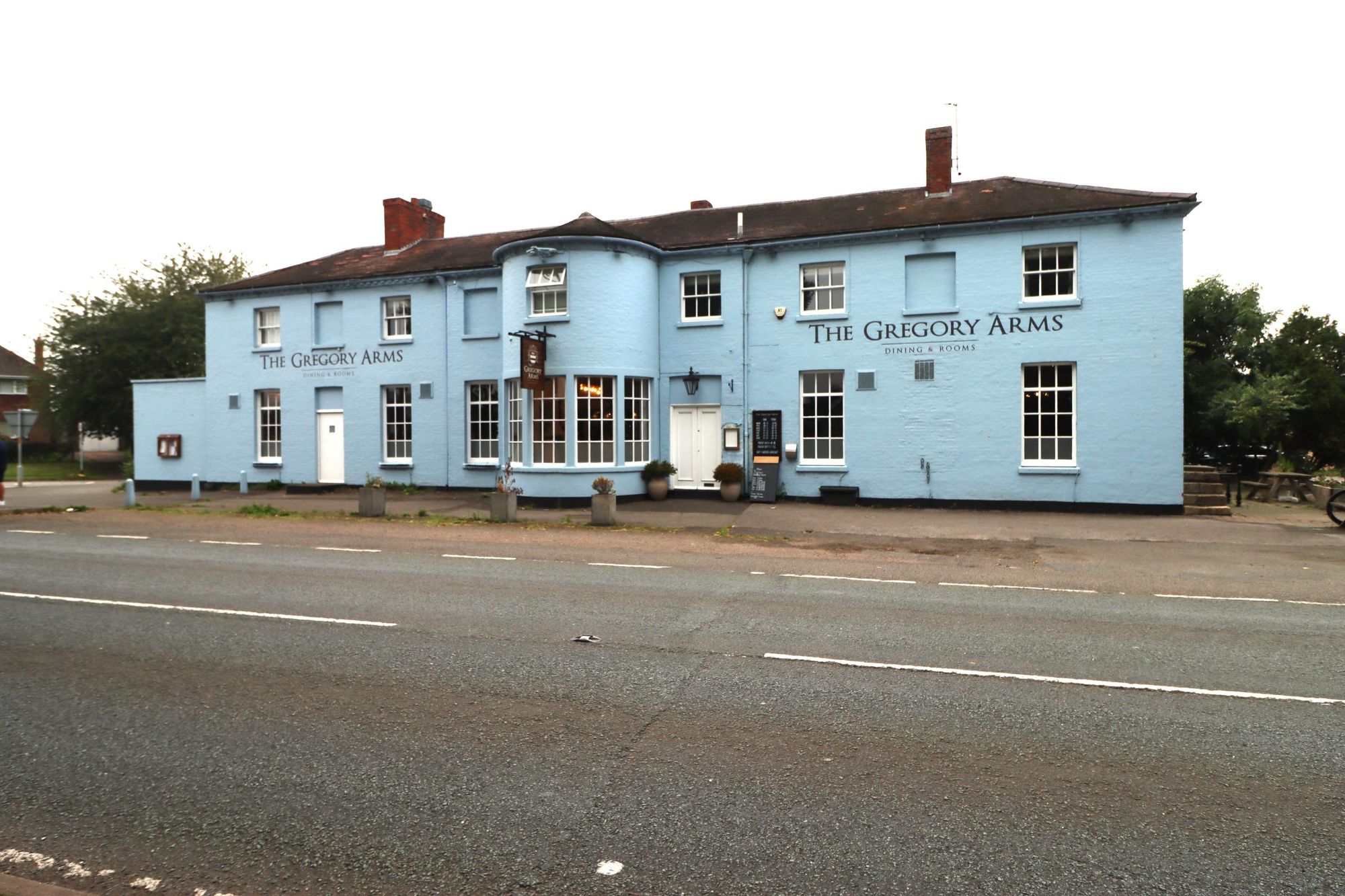 (Pub, External, Key). Published on 06-10-2024