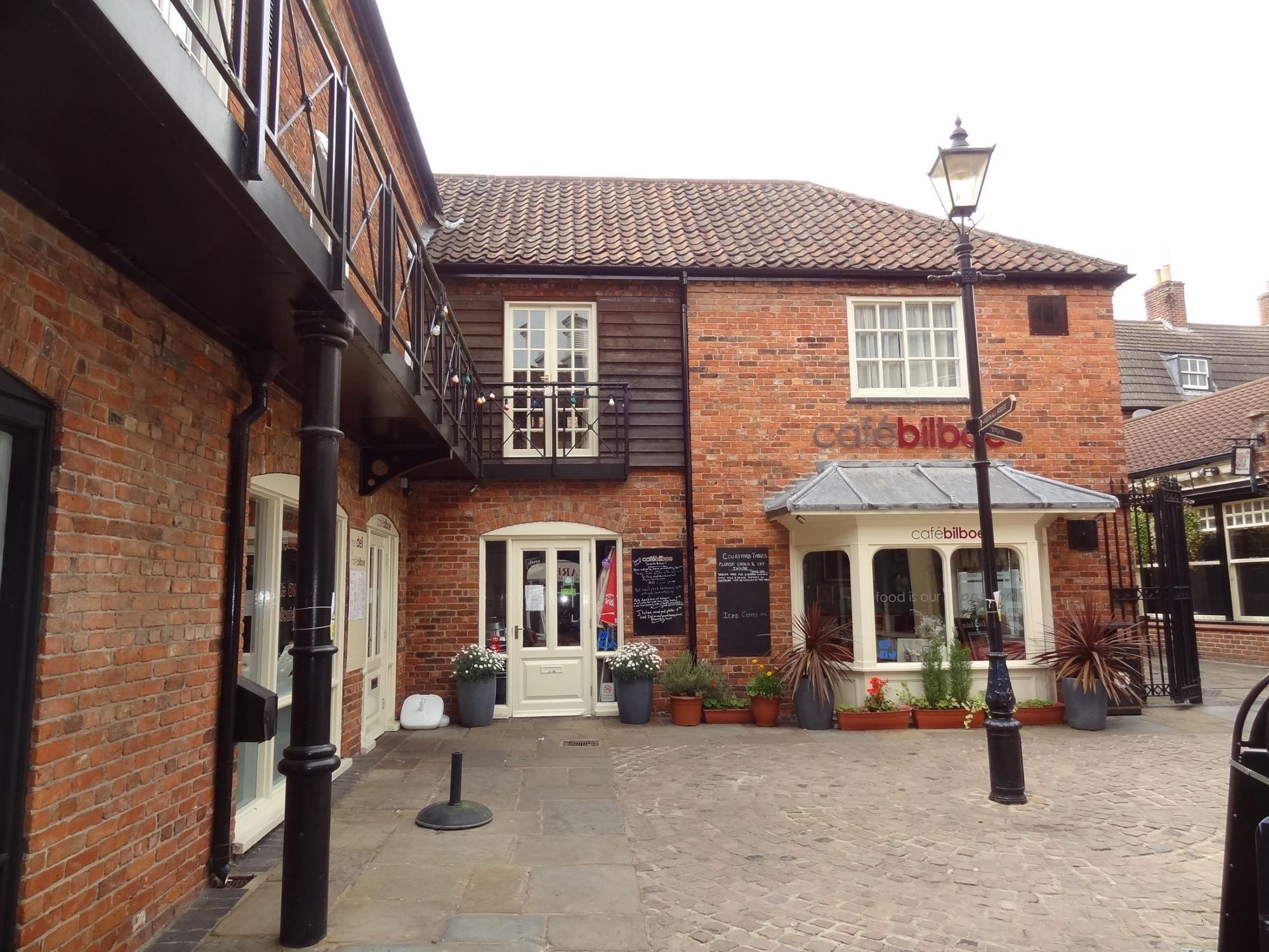 (Pub, External, Key). Published on 07-06-2024