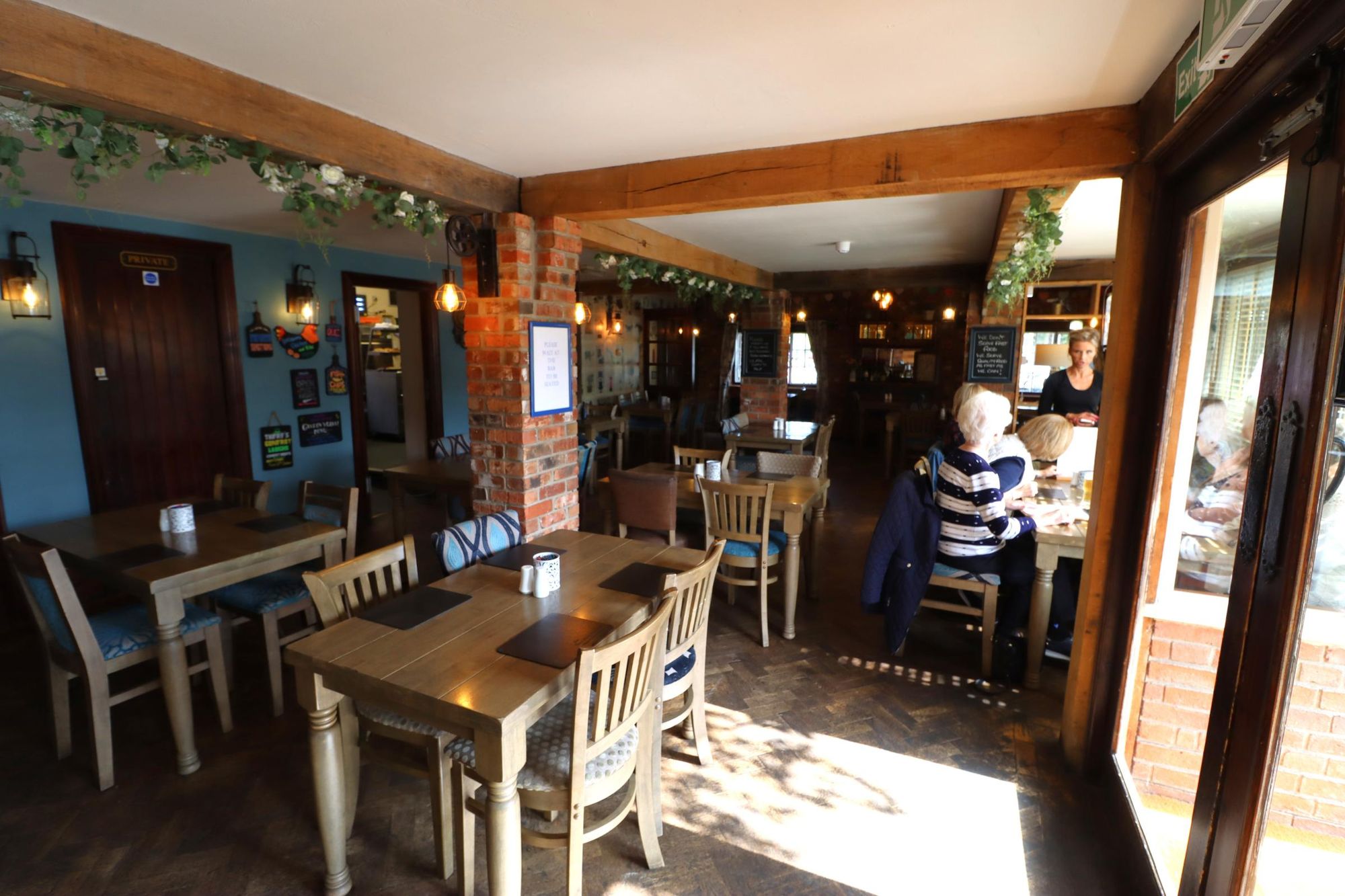 Restaurant/Bar. (Pub, Bar, Restaurant). Published on 01-10-2024