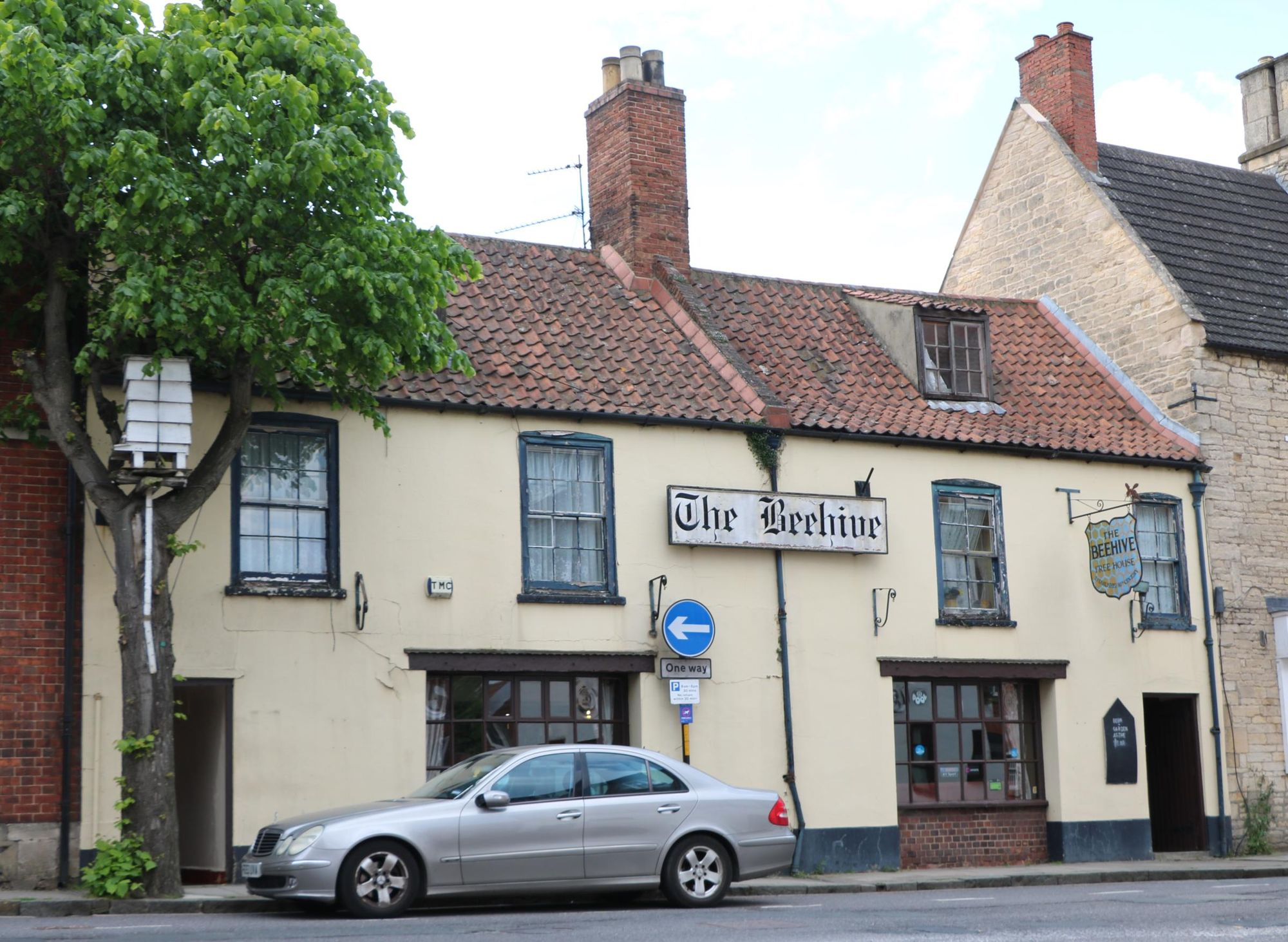 (Pub, External, Key). Published on 12-06-2024