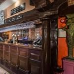 Bar. (Bar). Published on 05-03-2015