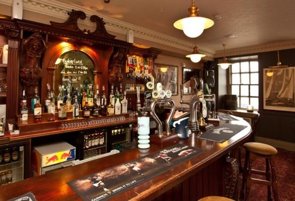Albion House Tavern - Harbour Bar in 2015. (Bar). Published on 07-02-2015