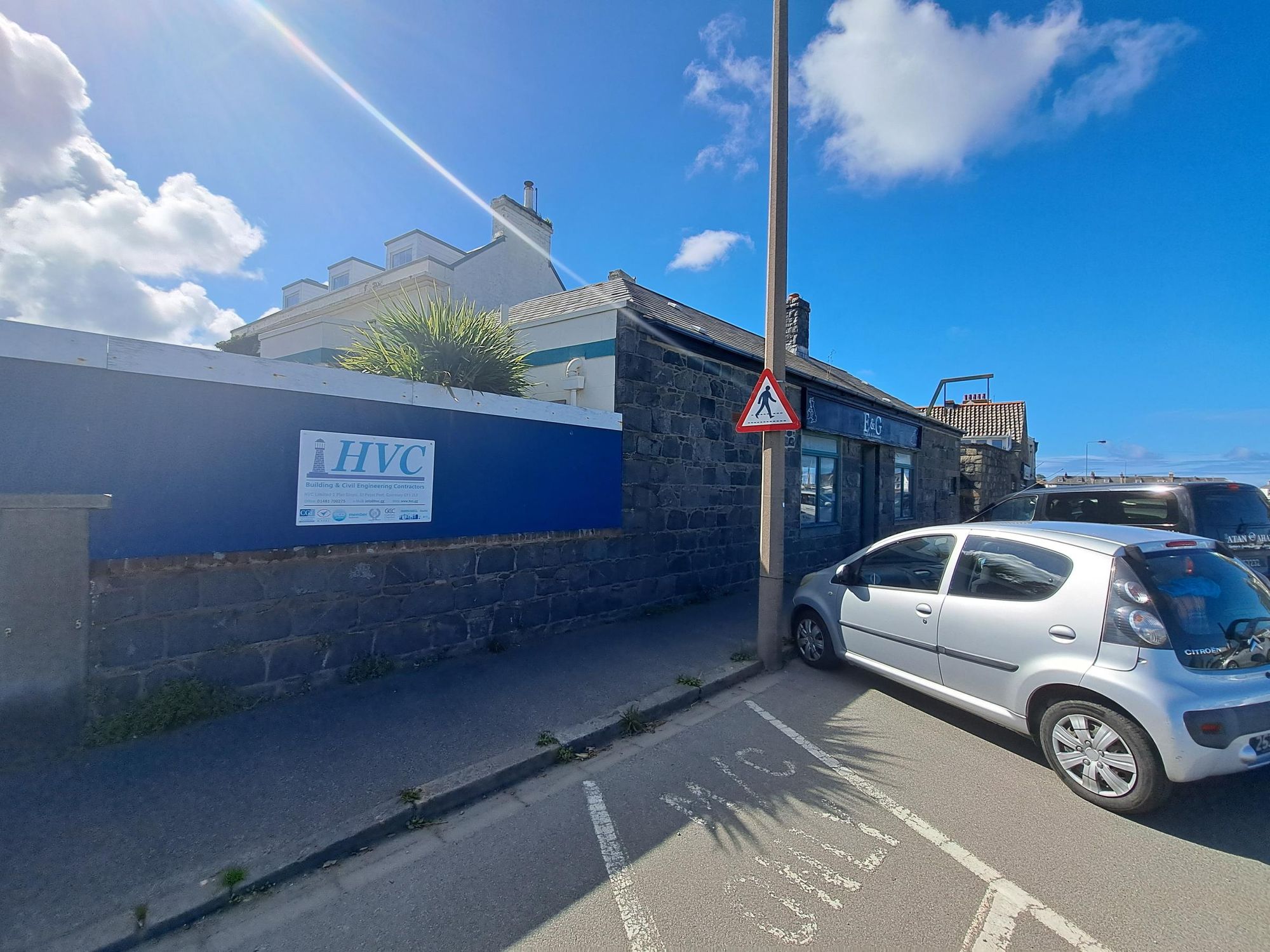 English & Guernsey Arms (Photo: Ralph Warrington - 16/09/2026). (Pub, External). Published on 15-10-2026