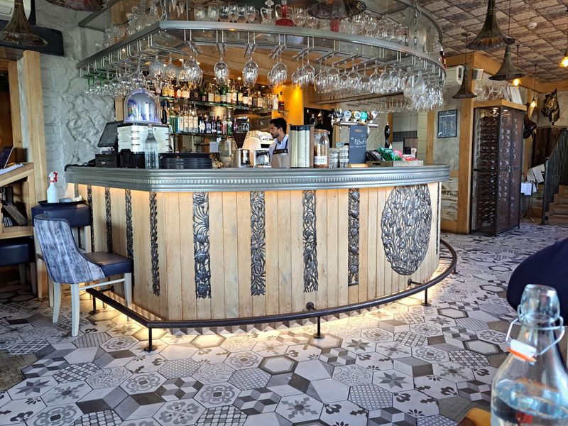 Copenhagen, St Peter Port (Photo: Ralph Warrington - 11/09/2024). (Bar). Published on 26-09-2024
