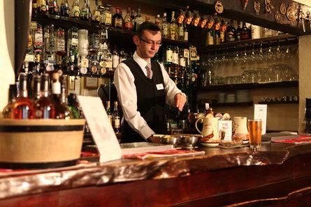 Bar. (Bar). Published on 22-03-2015