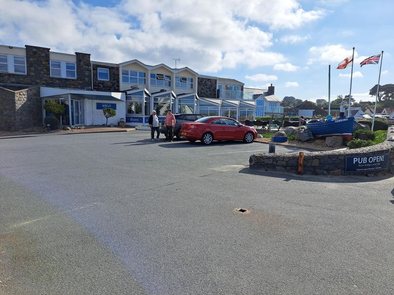 Driftwood Inn, St Saviour (Photo: Ralph Warrington - 04/09/2024). (Pub, External). Published on 19-09-2024 