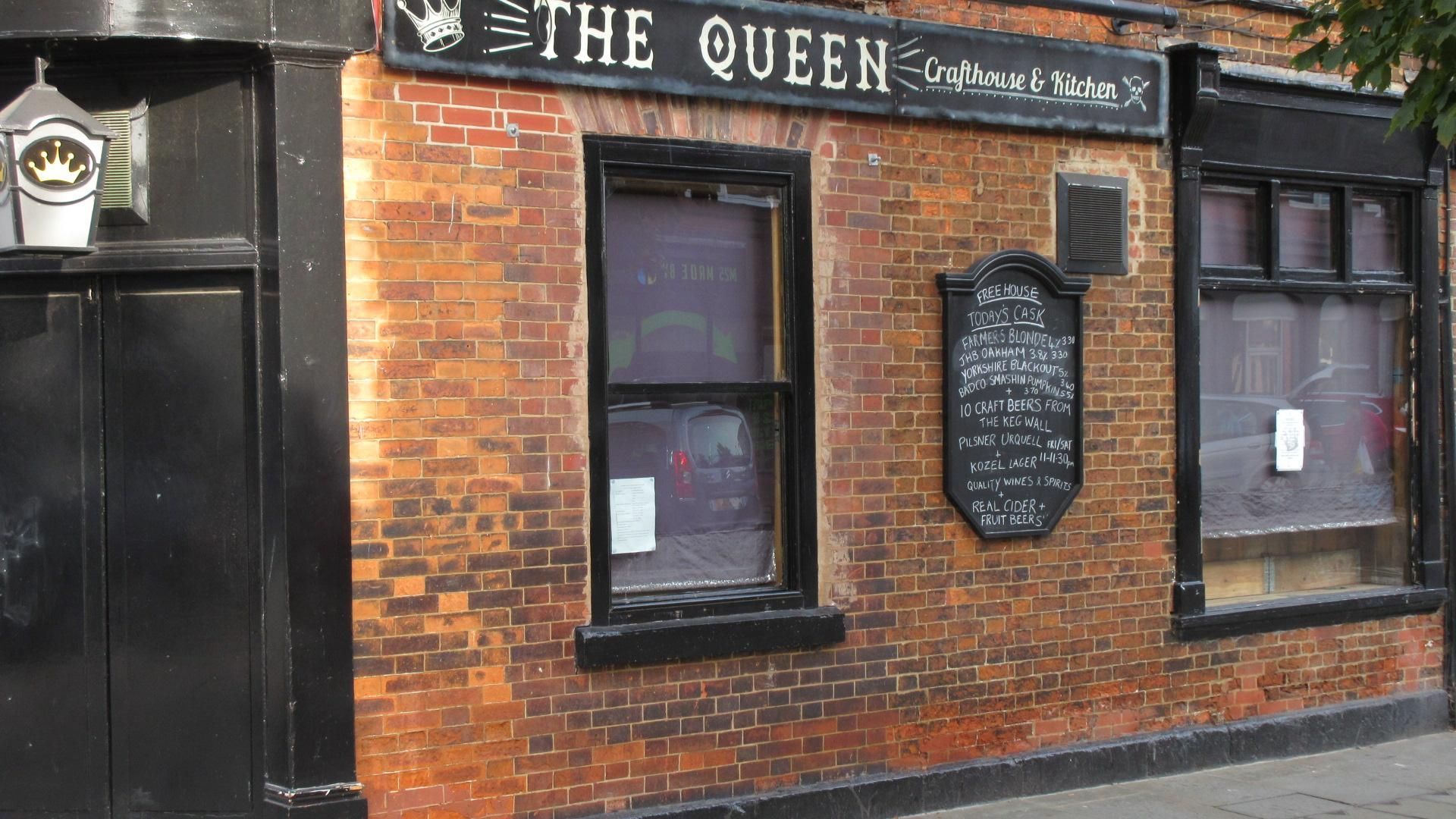 Queen. (Pub, External). Published on 31-10-2016