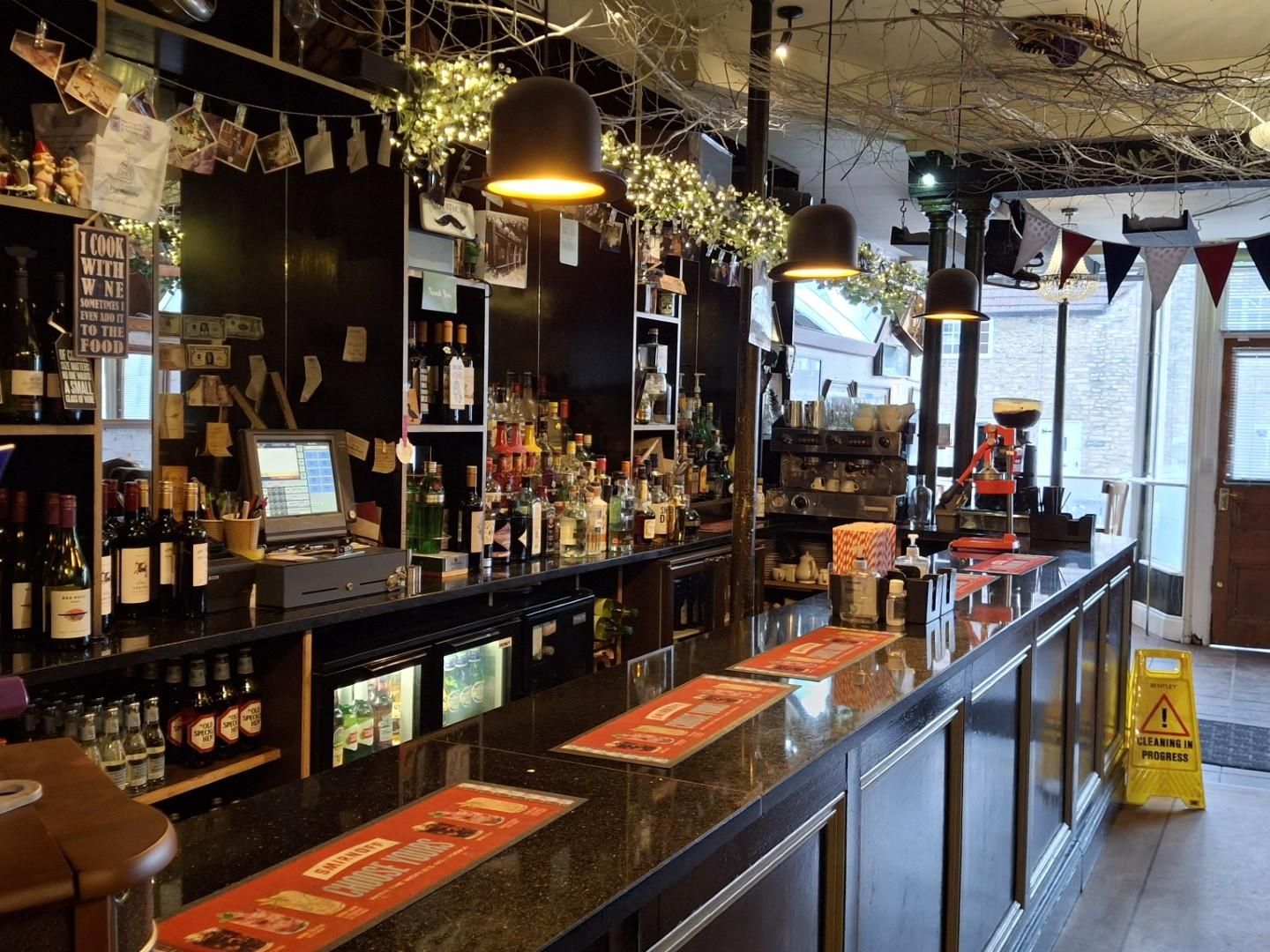 (Bar). Published on 29-03-2025