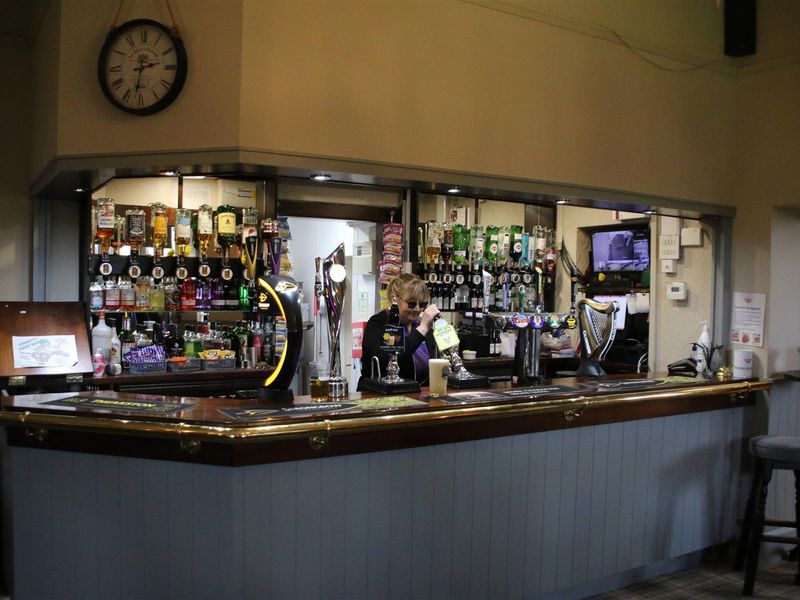(Bar). Published on 24-04-2022 