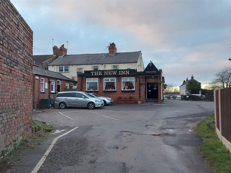 Roadside view. (Pub, External). Published on 27-01-2023