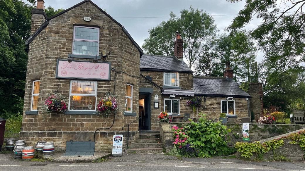 Exterior of The Royal Oak (July 2024). (Pub, External, Garden, Sign, Key). Published on 15-07-2024