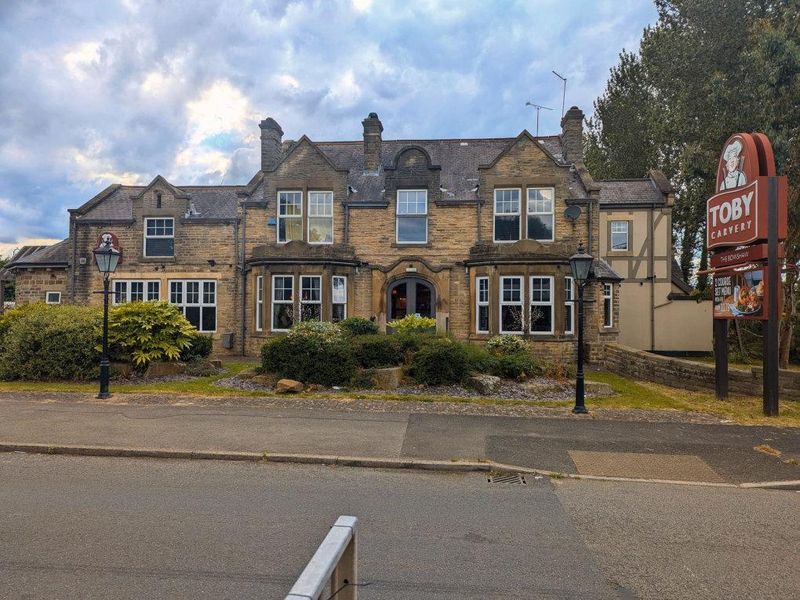 Exterior of the Toby Carvery (July 2024). (Pub, External, Garden, Sign, Key). Published on 14-07-2024