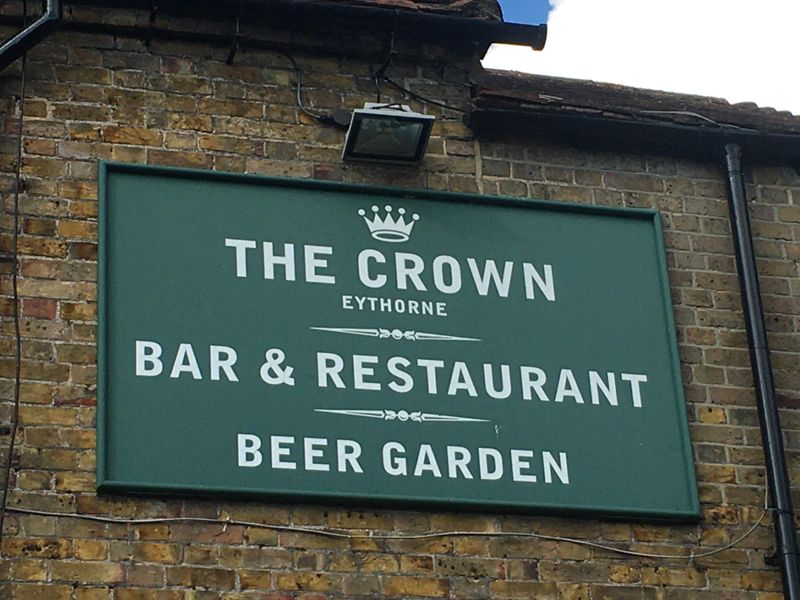 Crown, Eythorne - Sign © Tony Wells. (Pub, Sign). Published on 29-09-2022