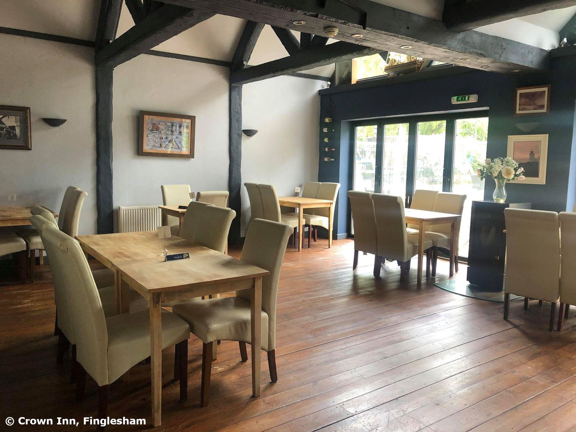 Crown Inn, Finglesham - Restaurant © Crown Inn. (Pub, Restaurant). Published on 08-06-2021