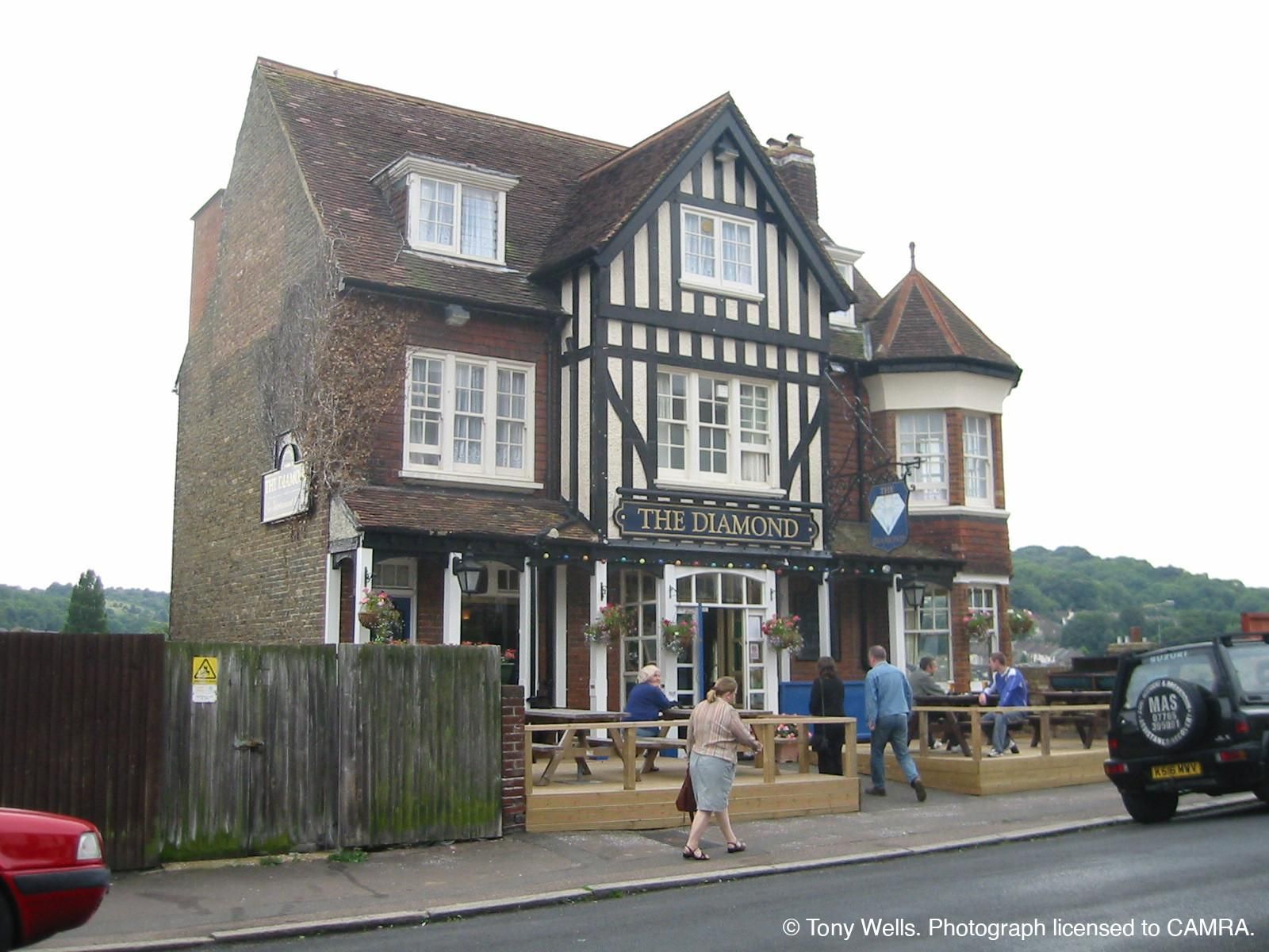 Diamond, Dover - External © Tony Wells. (Pub, External, Key). Published on 25-05-2024