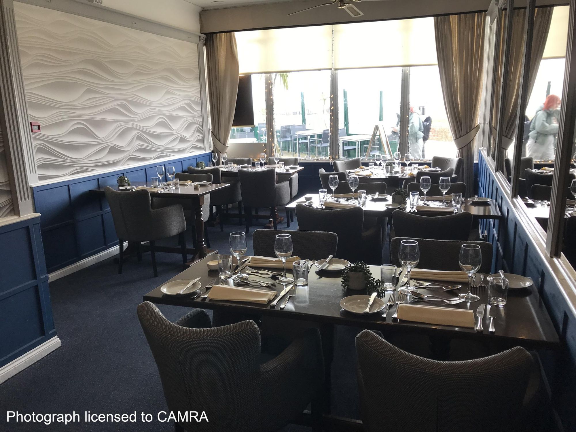 Dunkerleys Hotel, Deal #2 - Restaurant © Tony Wells.. (Pub, Restaurant). Published on 25-04-2024
