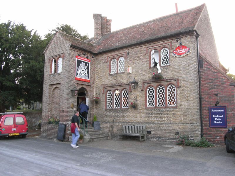 Fitzwalter Arms, Goodnestone - External © Tony Wells. (Pub, External, Key). Published on 13-12-2021