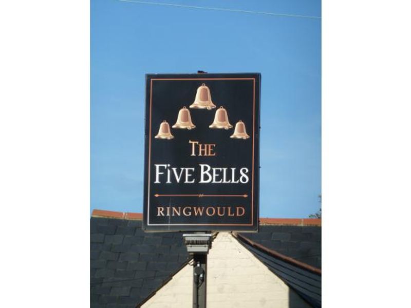 Five Bells, Ringwould - Sign © Tony Wells. (Pub, Sign). Published on 22-04-2015 