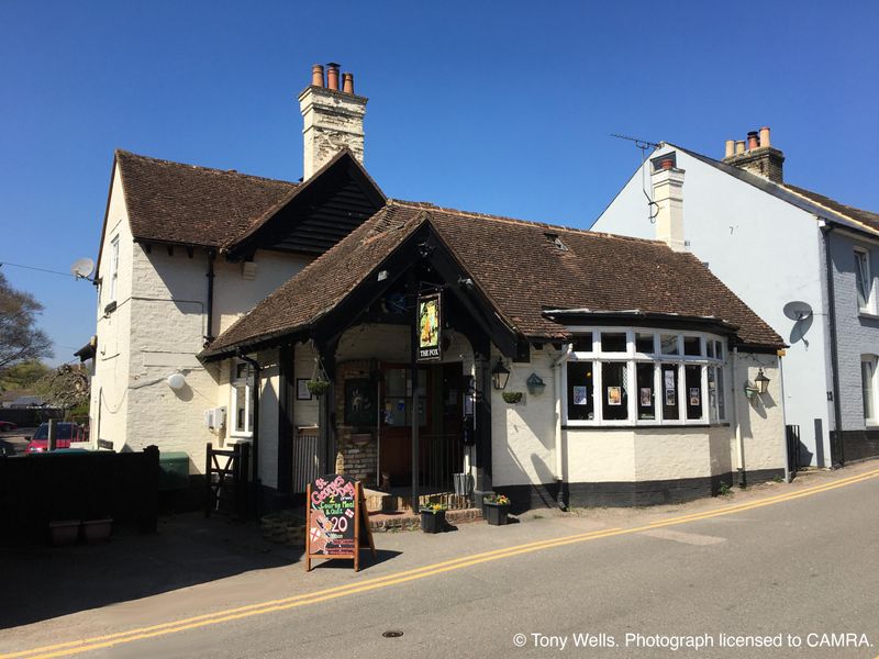 Fox, Temple Ewell - External © Tony Wells. (Pub, External, Key). Published on 03-06-2024
