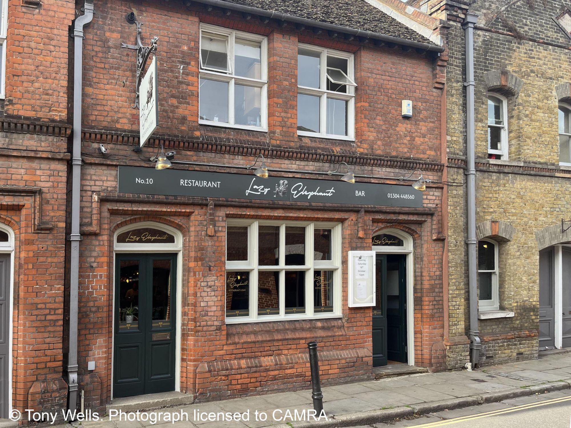 Lazy Elephant, Sandwich - External © Tony Wells. (Pub, External, Key). Published on 19-10-2025
