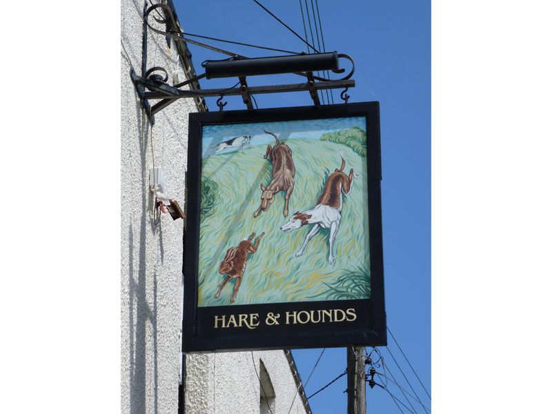 Hare & Hounds, Northbourne - Sign © Tony Wells. (Pub, Sign). Published on 13-10-2022