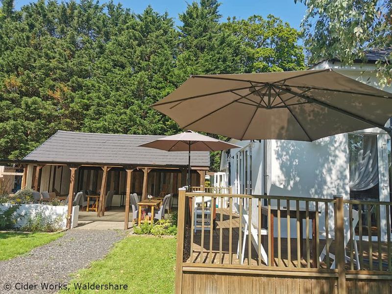 Cider Works, Waldershare - Garden. (Pub, Garden). Published on 24-07-2021