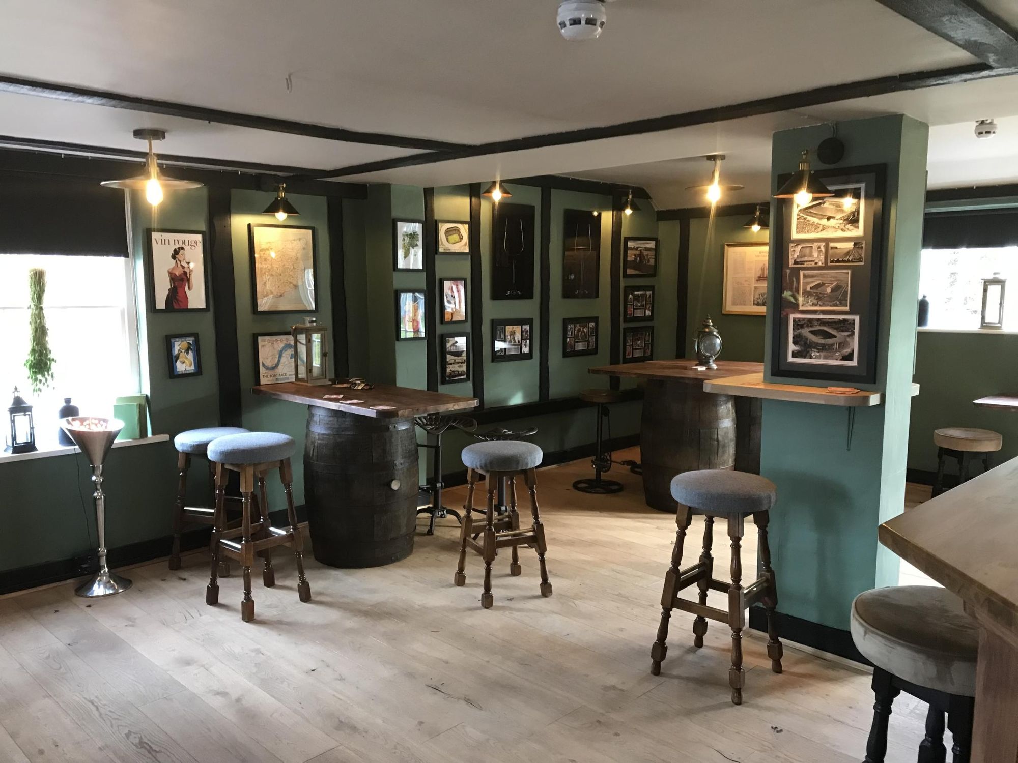 Black Pig, Staple - Bar #1 © Tony Wells. (Pub, Bar). Published on 22-03-2025