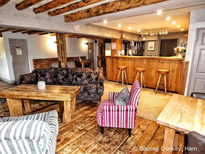 Blazing Donkey, Ham - Bar #1 © Blazing Donkey. (Pub, Bar). Published on 31-10-2021